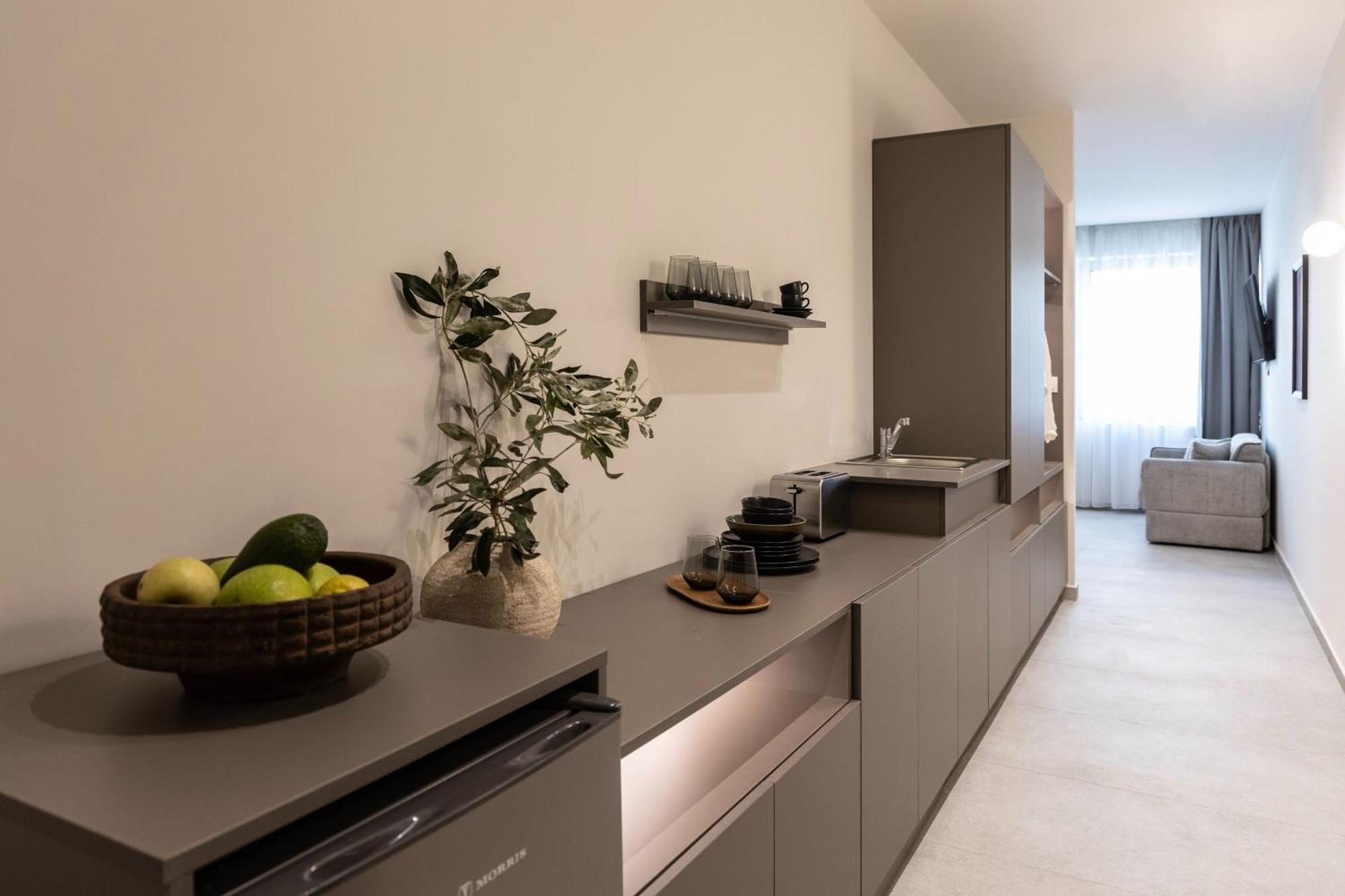 Celestial Athens Suites At Praxitelous Zewnętrze zdjęcie